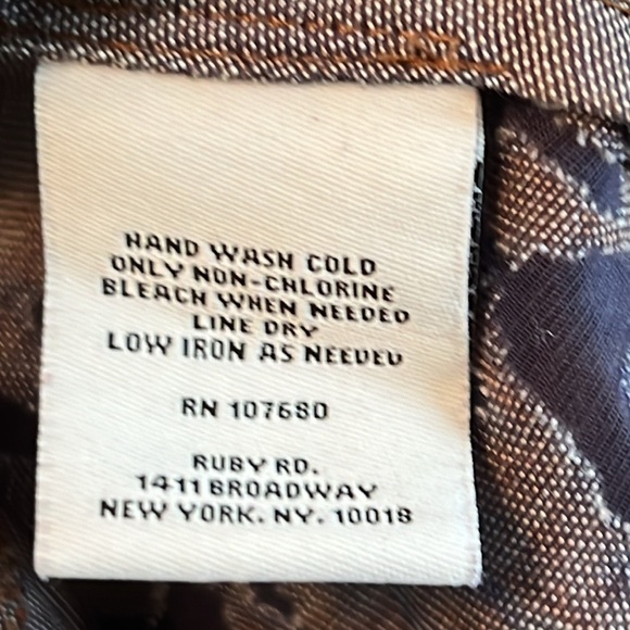 Ruby Rd. | Southwest Print Button Down Artsy Tab Sleeve Burnout Top | Size 12 P - Picture 7 of 11